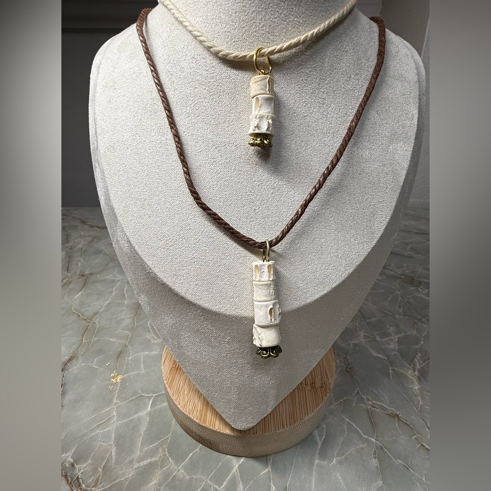 Chic Brown and Gold Pendant Necklace Set